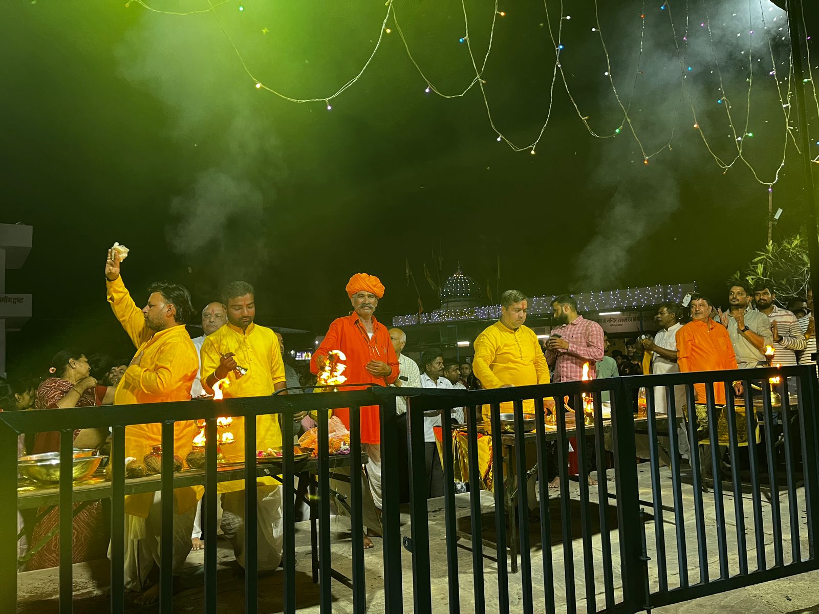देवली ,मेरी गंगा, मेरी बनास कार्यक्रम के तहत बुधवार रात को बोरड़ा गांव में बनास आरती का दूसरा आयोज