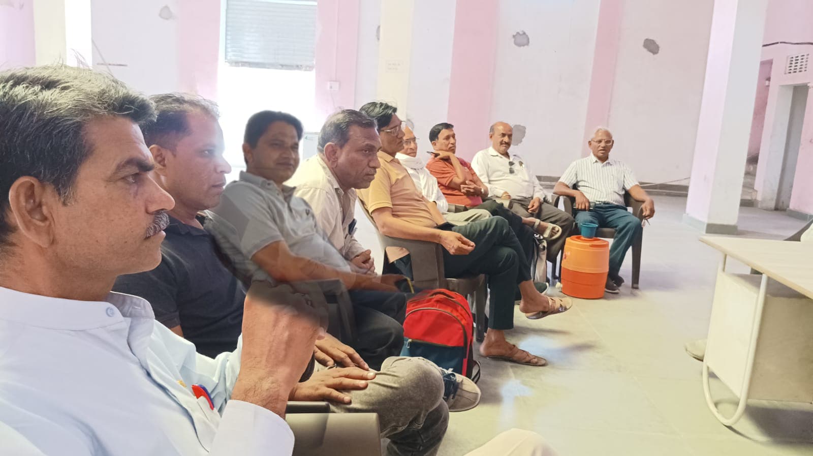 देवली,रेगर समाज विकास समिति देवली की साधारण सभा का आयोजन रविवार को सरलाल नराणिया की अध्यक्षता मे