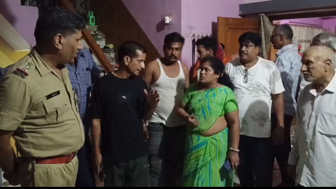 देवली, दो महिलाओं को बंधक बनाकर लूट का प्रयास, बावड़ी बालाजी परिसर में मकान में हुई वारदात, तीन नका