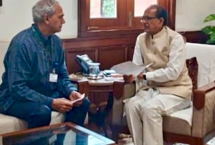 देवली , टोंक सवाईमाधोपुर सांसद हरीश चंद्र मीना ने केंद्रीय कृषि मंत्री शिवराज सिंह चौहान से मुला