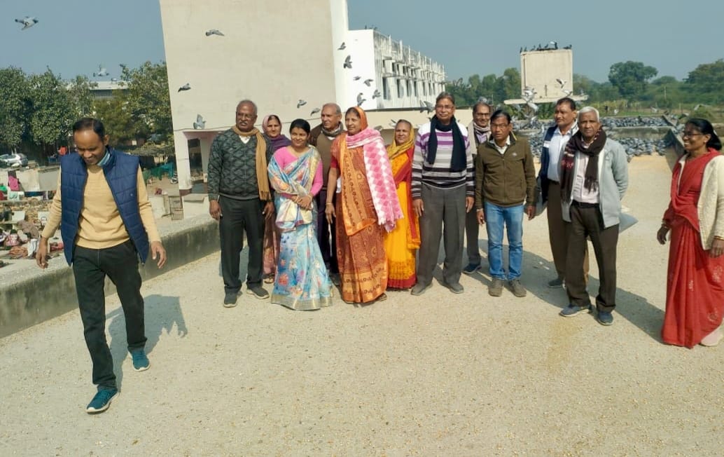 देवली , वर्धमान स्थानकवासी ओसवाल समाज की ओर से सोमवार को जीव दया कार्यक्रम हुआ। समाज के योगेश श्र�