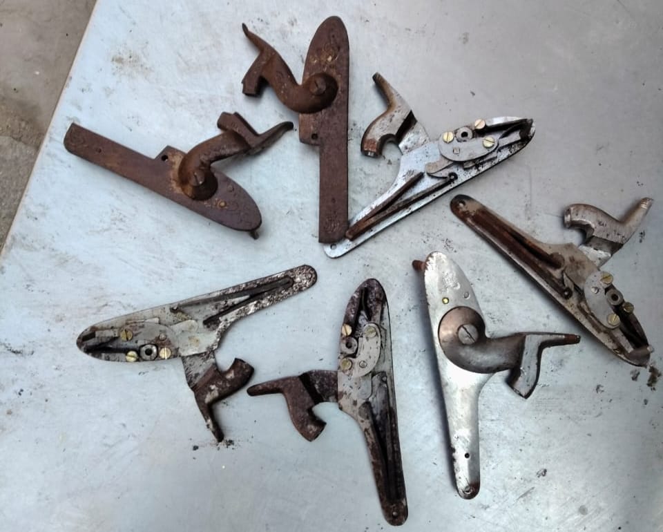 जिला पुलिस अधीक्षक राजेश कुमार मीणा के निर्देशन में जिला स्पेशल टीम (DST) ने शुक्रवार को बड़ी कार्र�