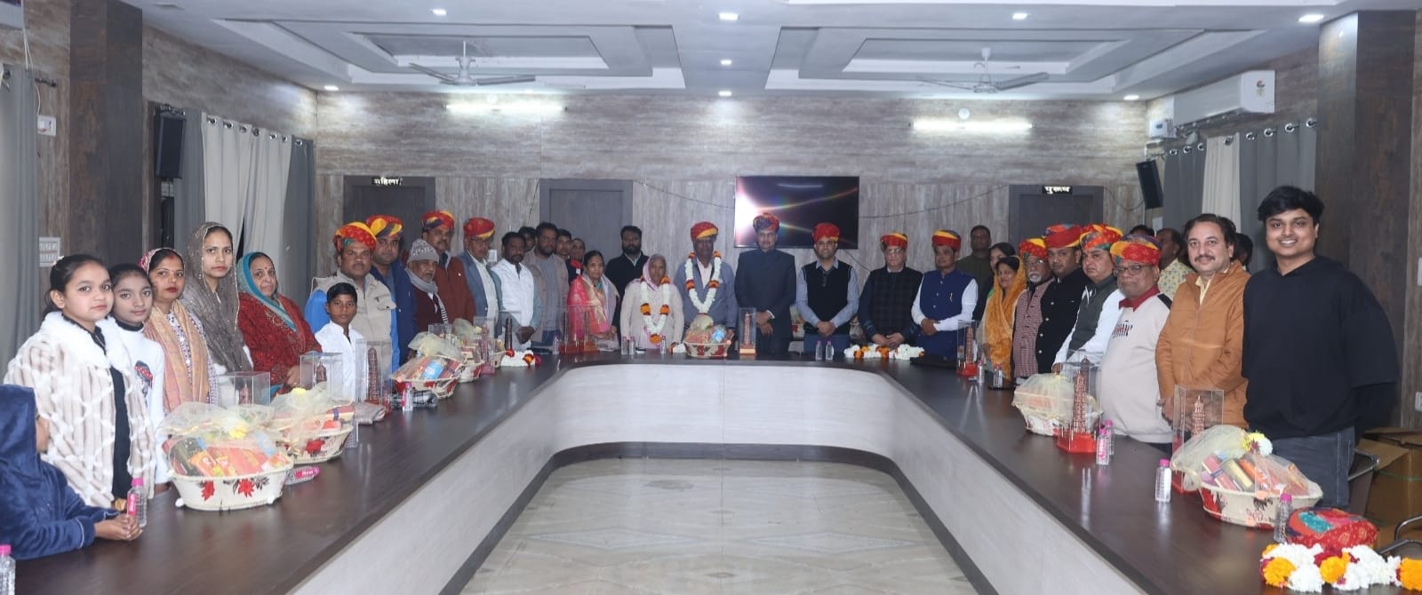 देवली नगर पालिका के वर्तमान बोर्ड सदस्यों की विदाई विकास कार्यों का हुआ लोकार्पण व शिलान्यास