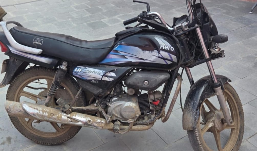 देवली थाना पुलिस ने क्षेत्र में वाहन चोरी की वारदातों पर अंकुश लगाते हुए एक शातिर मोटरसाइकिल चोर 