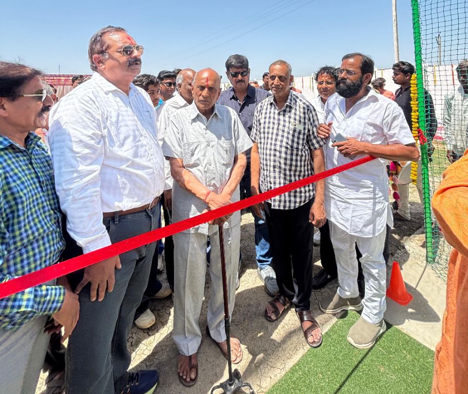 देवली। क्षेत्र के युवाओं और बच्चों की खेल प्रतिभा को निखारने के लिए जयपुर रोड स्थित सूर्या स्पोर�