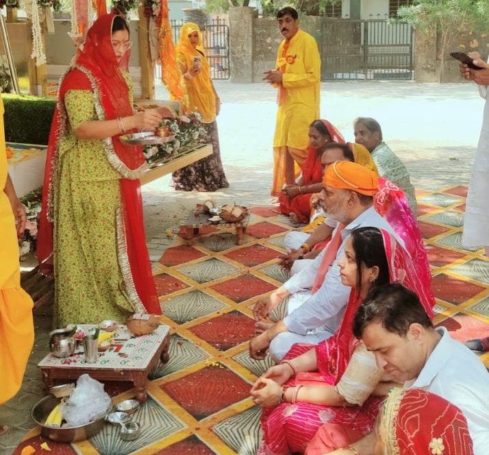 देवली ,श्री सांवरिया सेठ मंदिर निर्माण समिति के तत्वावधान में क्षेत्र नवनिर्मित मंदिर के लिए आई �