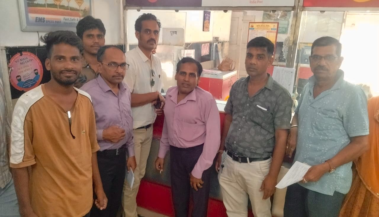 देवली,नेट-सर्वर समस्या से परेशान जमाकर्ता, एजेंटों ने पोस्ट मास्टर से की बात
