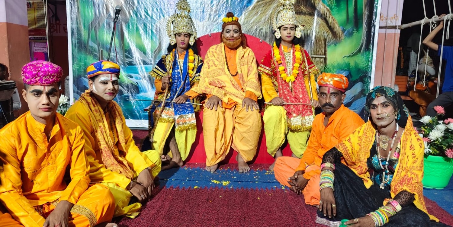 मोबाइल-टीवी के दौर में भी 54 साल से कायम रामलीला की परंपरा