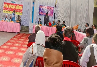 देवली क्रय-विक्रय सहकारी समिति लि. की आमसभा समिति अध्यक्ष काली देवी गुर्जर की अध्यक्षता में सोमव