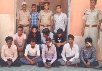 देवली,12 लोग गिरफ्तार, शराब पीकर मारपीट और गाली-गलौज का आरोप आवारागर्दी करते भी गिरफ्तार