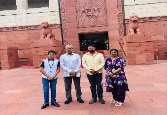 देवली,  टोंक जिला महामंत्री कांग्रेस कमेटी ने टोंक सवाई माधोपुर सांसद हरिश्चंद्र मीना से  मुलाका�
