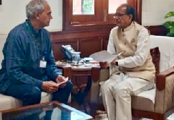 देवली , टोंक सवाईमाधोपुर सांसद हरीश चंद्र मीना ने केंद्रीय कृषि मंत्री शिवराज सिंह चौहान से मुला�