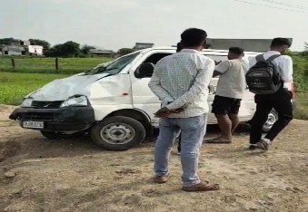 देवली,राष्ट्रीय राजमार्ग पर हादसा, कार अनियंत्रित होकर पलटी