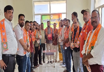 देवली,भाजपा देवली मंडल के  शहर अध्यक्ष अंकित जैन डाबर की अध्यक्षता सामुदायिक भवन अंबेडकर सर्कल प