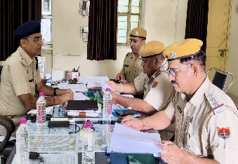 देवली , देवली के नवनियुक्त पुलिस उपाधीक्षक हेमराज ने सोमवार शाम दौलता मोड़ स्थित अपने कार्यालय म