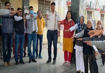 देवली  राजकीय उप जिला अस्पताल देवली में  राज्य सरकार के आदेश अनुसार चिकित्सक, नर्सिंग और पैरामेडि