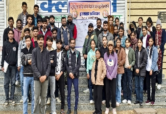 देवली , देश में एक समय पर एक साथ चुनाव के लिए स्टूडेंट फॉर वन नेशन वन इलेक्शन हस्ताक्षर अभियान देवल