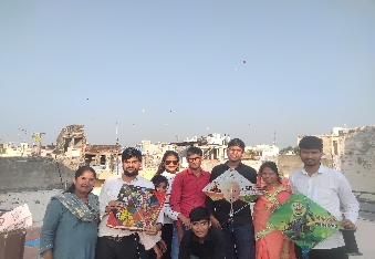 देवली , शहर में मकर संक्रांति का पर्व धार्मिक आस्था और उल्लास के साथ बुधवार को मनाया गया। इस अवसर प