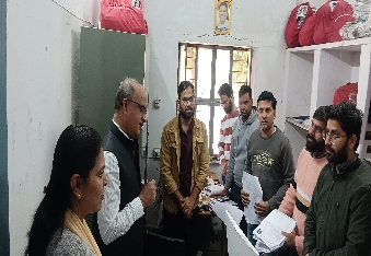 देवली ,अजमेर संभागीय आयुक्त शक्ति सिंह राठौड़ बुधवार को देवली के दौरे पर रहे, जहाँ उन्होंने प्रशा