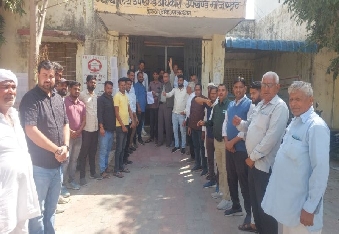 देवली ,भारतीय युवा कांग्रेस के राष्ट्रीय अध्यक्ष उदय भानु चिब एवं अन्य कार्यकर्ताओं की गिरफ्तार