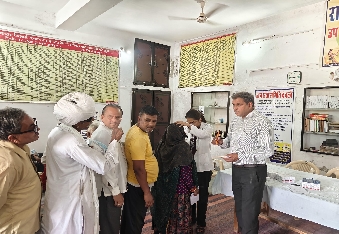 देवली ,जन सेवा समिति देवली और सहाय हॉस्पिटल मोती डूंगरी आई रिसर्च सेंटर सोसाइटी के संयुक्त तत्वा�