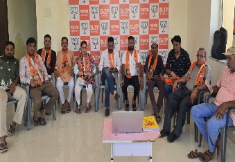 देवली , भाजपा शहर मंडल देवली की बैठक अंकित जैन डाबर की अध्यक्षता में संपन्न हुई, इसमें 27 अप्रैल को ट