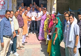 देवली,गैर-शैक्षणिक कार्यों पर रोक व पदोन्नति में तेजी की मांग,शिक्षकों ने उपखंड अधिकारी को ज्ञाप�