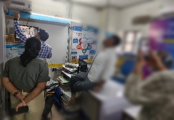 देवली में बैंक परिसर में कर्मचारी का शव फंदे पर लटका मिला,पुलिस जांच में जुटी